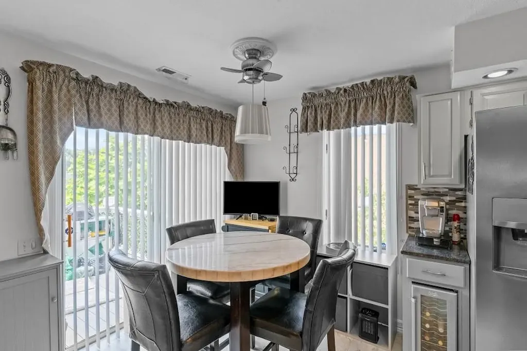 72 Hilltop Drive North Providence RI 02904