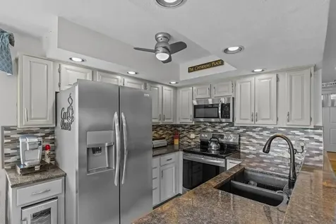 72 Hilltop Drive North Providence RI 02904