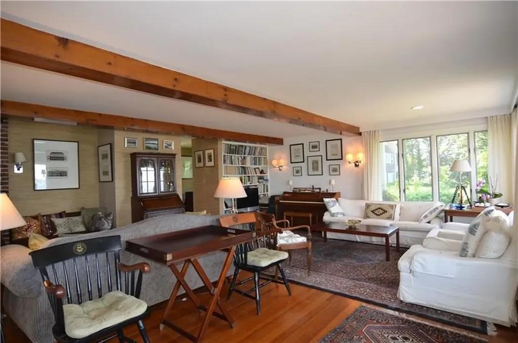 23 Avenue B Jamestown RI 02835