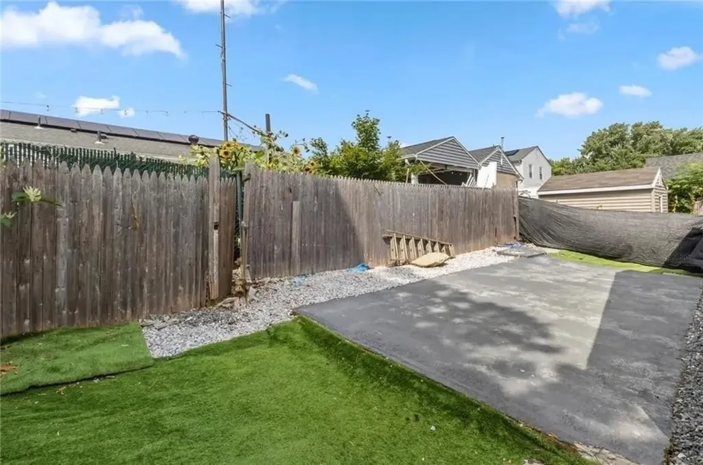 30 Victoria Street Providence RI 02909