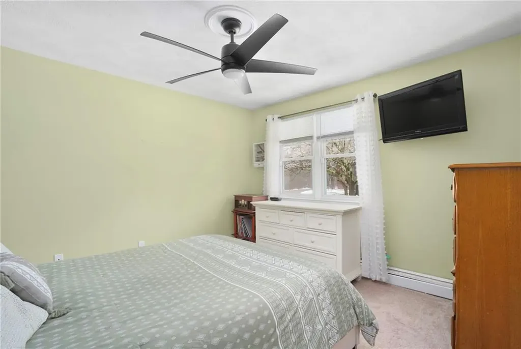 37 Washington Street North Providence RI 02904