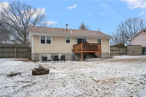 37 Washington Street North Providence RI 02904