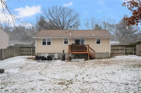 37 Washington Street North Providence RI 02904