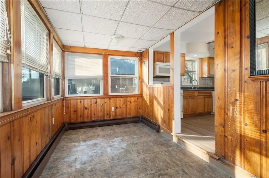 86 Sherwood Street Cranston RI 02920