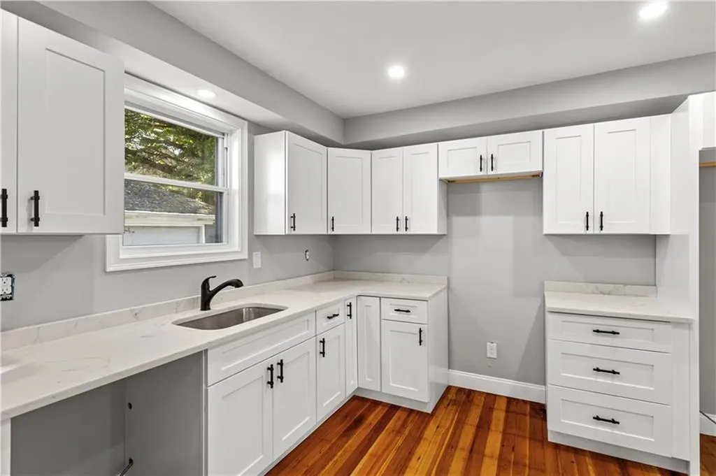 26 Spicer Street Providence RI 02905