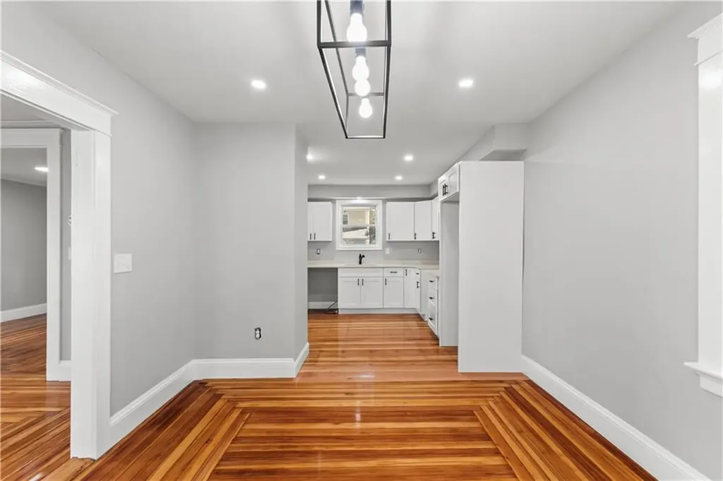 26 Spicer Street Providence RI 02905