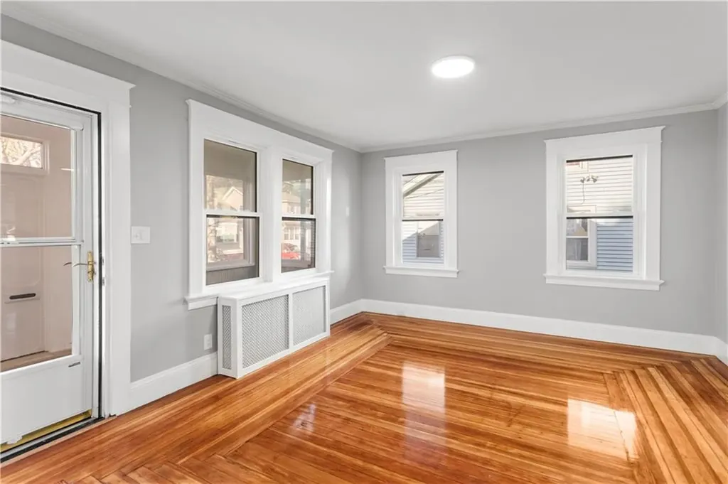 26 Spicer Street Providence RI 02905