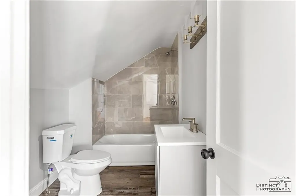 26 Spicer Street Providence RI 02905