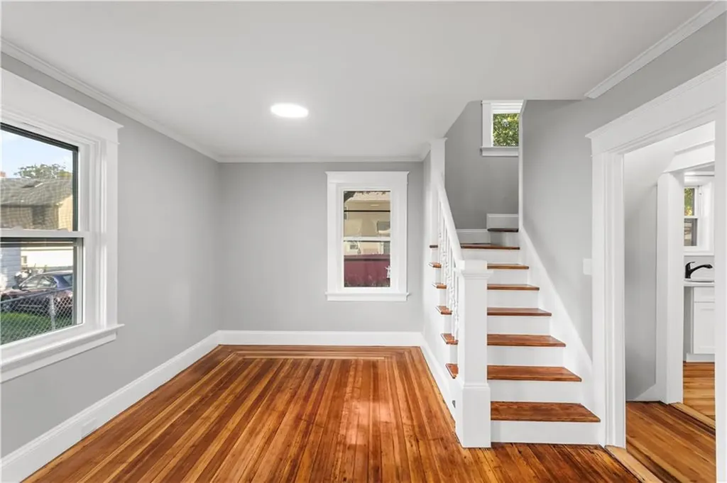 26 Spicer Street Providence RI 02905