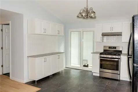 119 Edgeworth Avenue Providence RI 02904