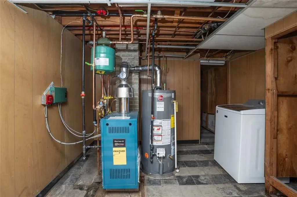 616 River Avenue Providence RI 02908