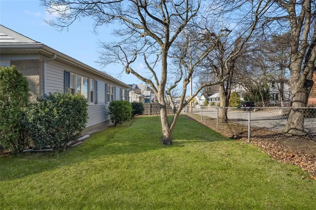 616 River Avenue Providence RI 02908