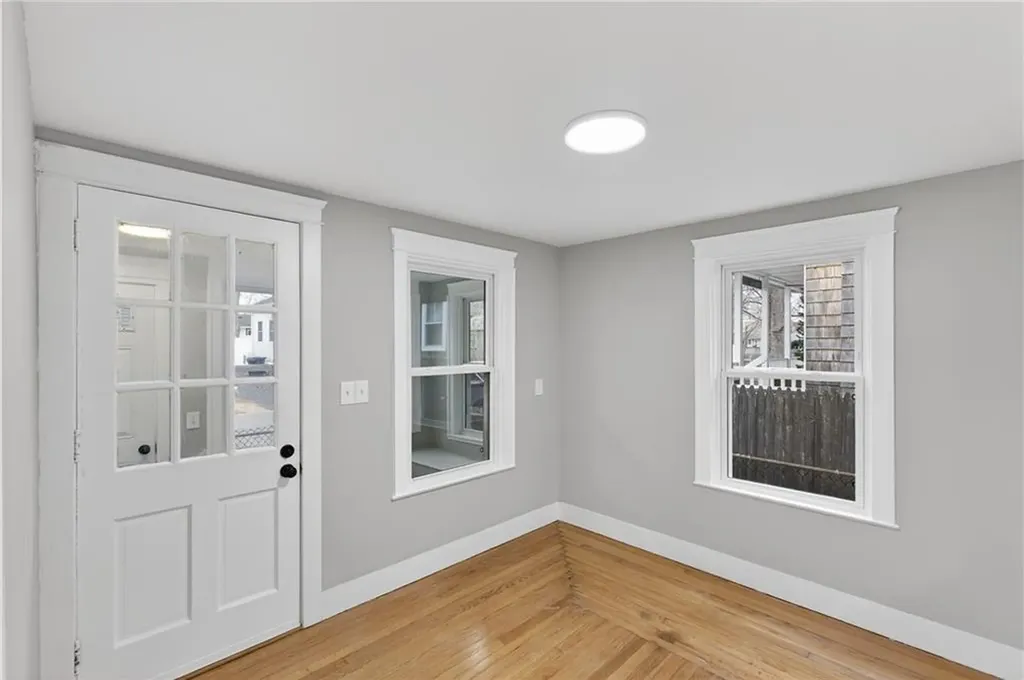 18 Huron Street Warwick RI 02889