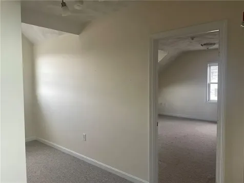 642 Great Road North Smithfield RI 02896