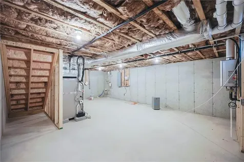 1808 Kingstown Road South Kingstown RI 02879