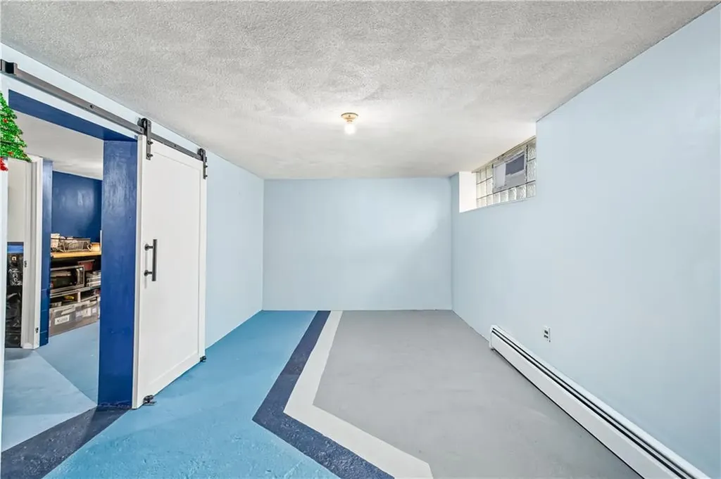 80 Hillside Avenue Providence RI 02906