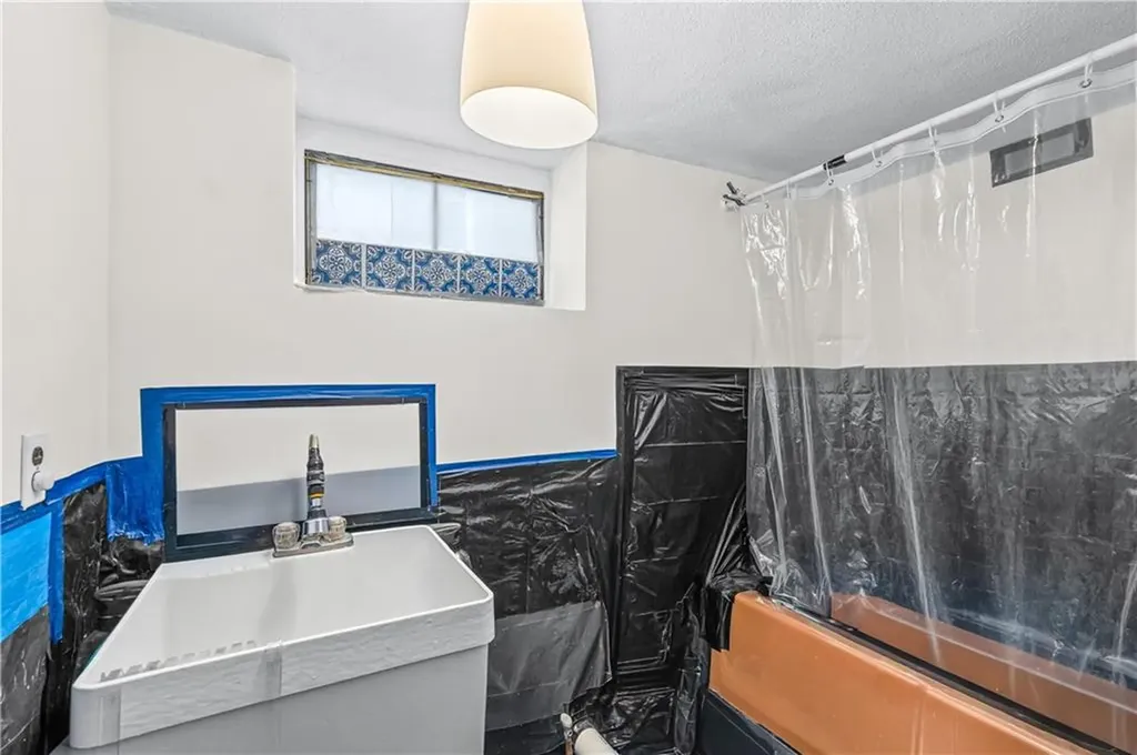 80 Hillside Avenue Providence RI 02906