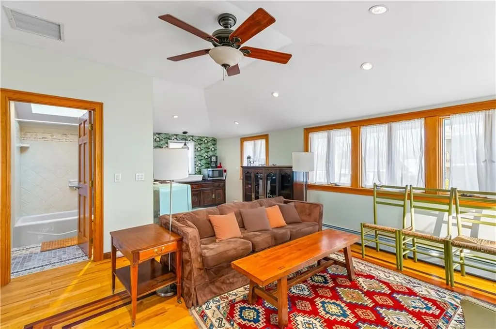 80 Hillside Avenue Providence RI 02906