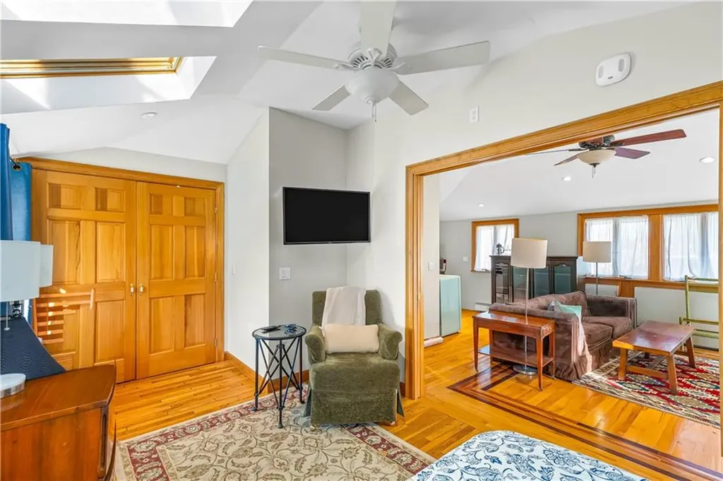 80 Hillside Avenue Providence RI 02906
