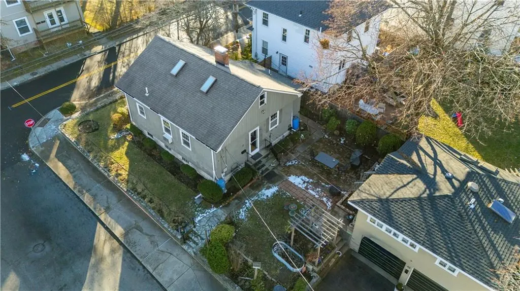 80 Hillside Avenue Providence RI 02906
