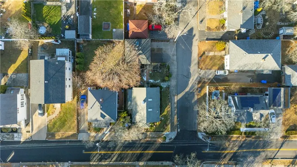 80 Hillside Avenue Providence RI 02906