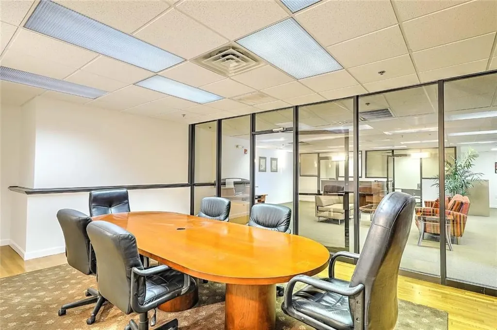 577 Warren Avenue East Providence RI 02914