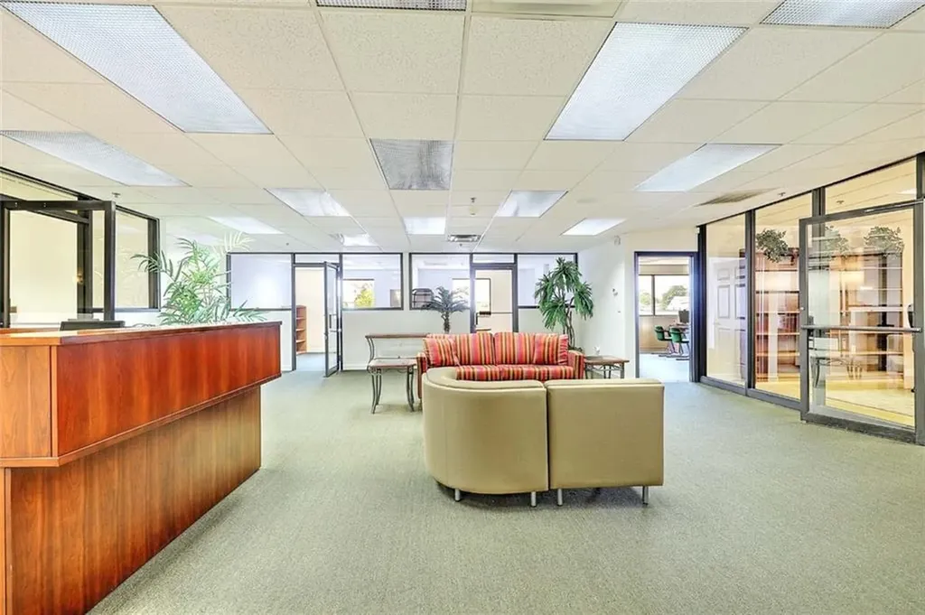 577 Warren Avenue East Providence RI 02914