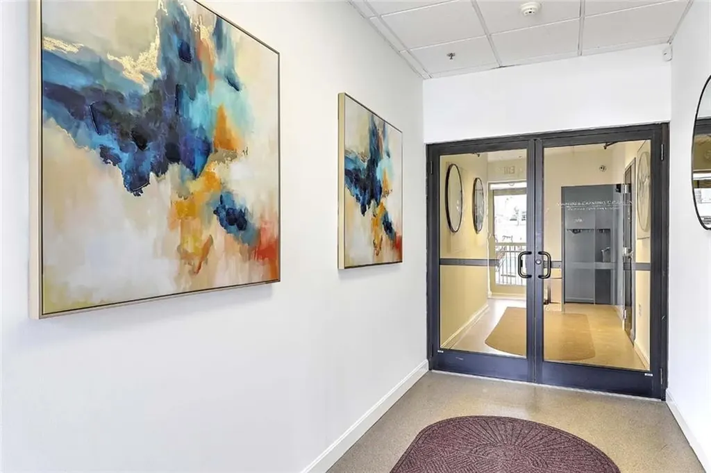 577 Warren Avenue East Providence RI 02914