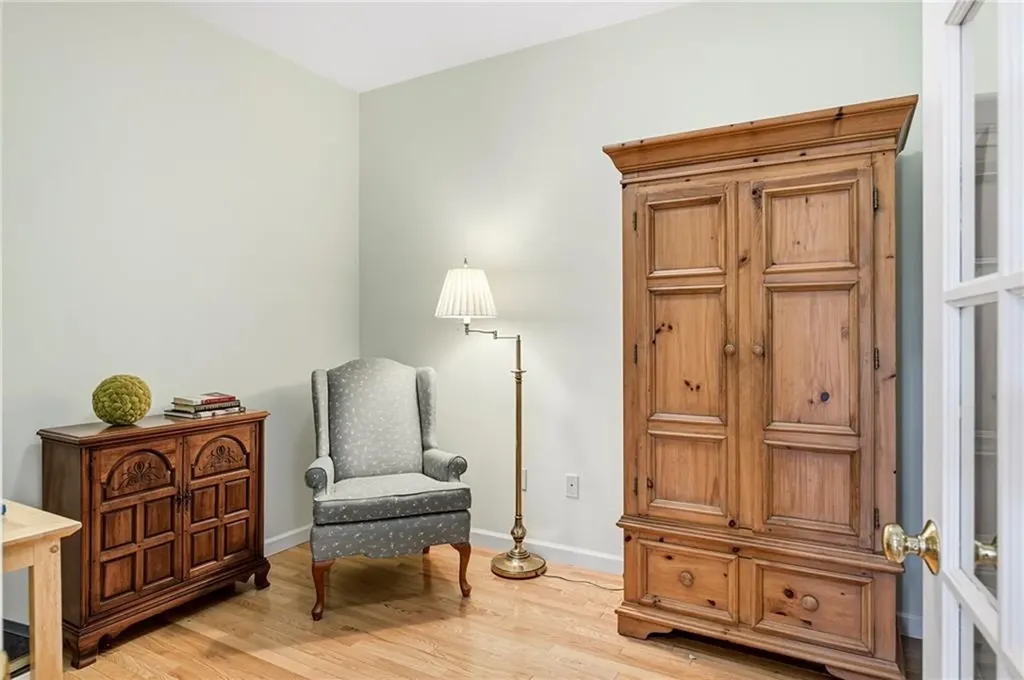 222 Rolling Hill Road Portsmouth RI 02871