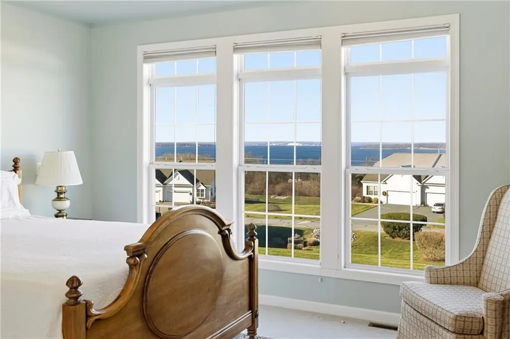 222 Rolling Hill Road Portsmouth RI 02871