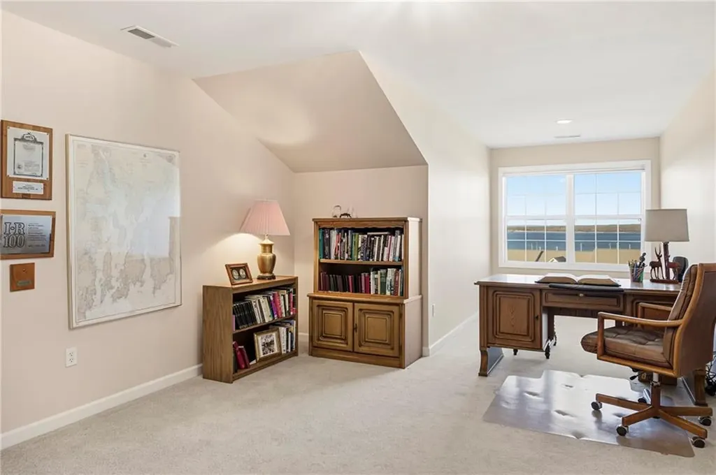 222 Rolling Hill Road Portsmouth RI 02871