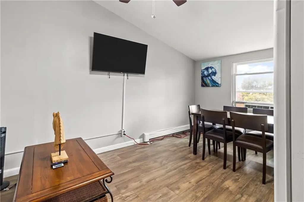 129 Shore Road East Providence RI 02903