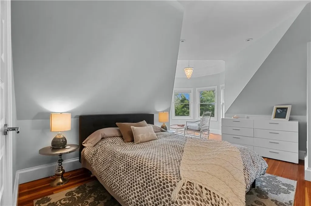 567 Bristol Ferry Road Portsmouth RI 02871