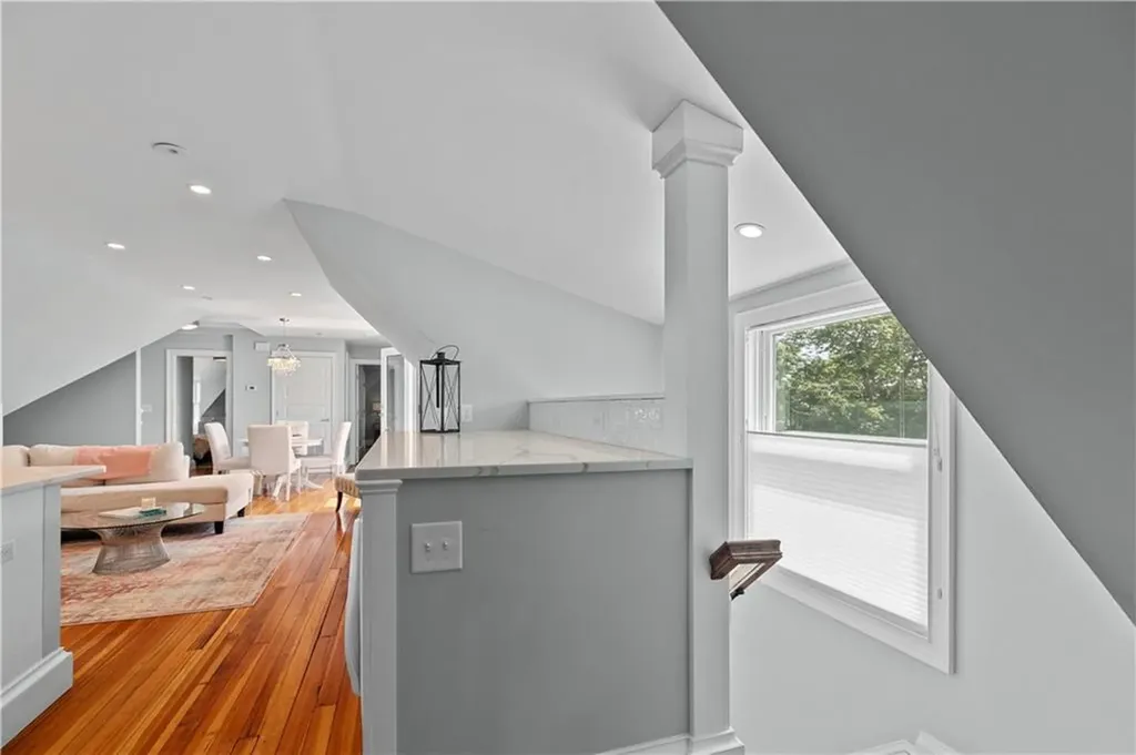 567 Bristol Ferry Road Portsmouth RI 02871