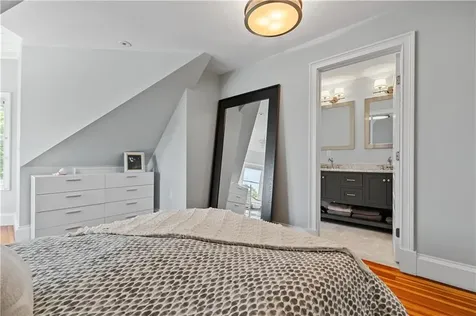 567 Bristol Ferry Road Portsmouth RI 02871