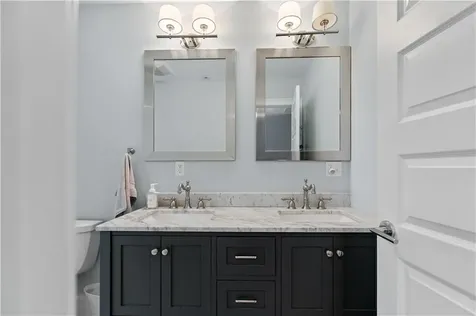 567 Bristol Ferry Road Portsmouth RI 02871