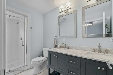 567 Bristol Ferry Road Portsmouth RI 02871