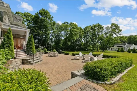 567 Bristol Ferry Road Portsmouth RI 02871