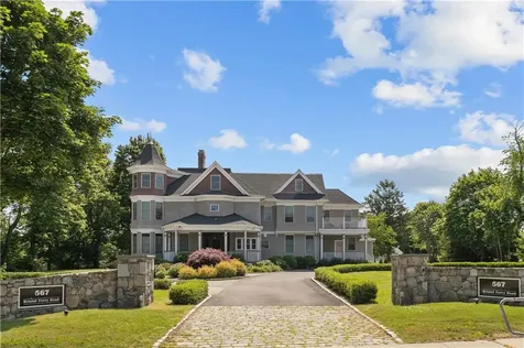 567 Bristol Ferry Road Portsmouth RI 02871