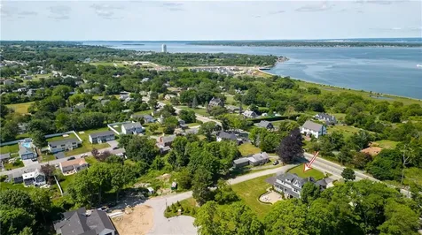 567 Bristol Ferry Road Portsmouth RI 02871