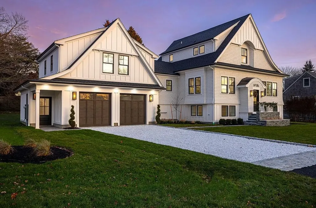 84 Allston Avenue Middletown RI 02842