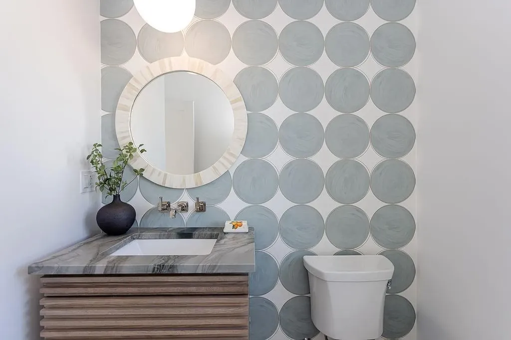 84 Allston Avenue Middletown RI 02842