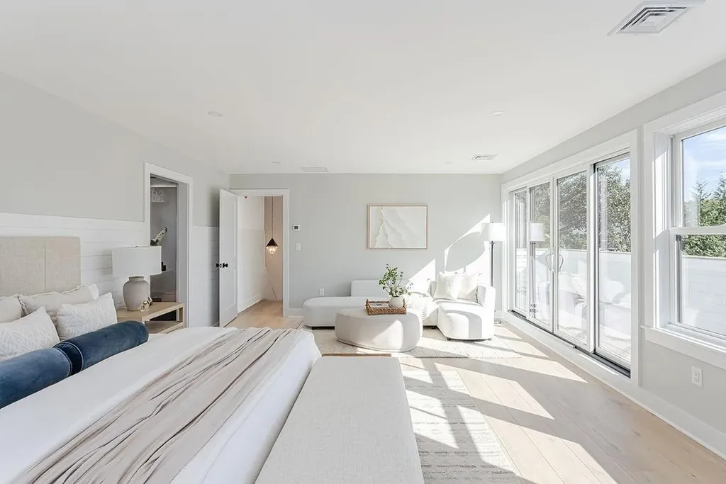 84 Allston Avenue Middletown RI 02842