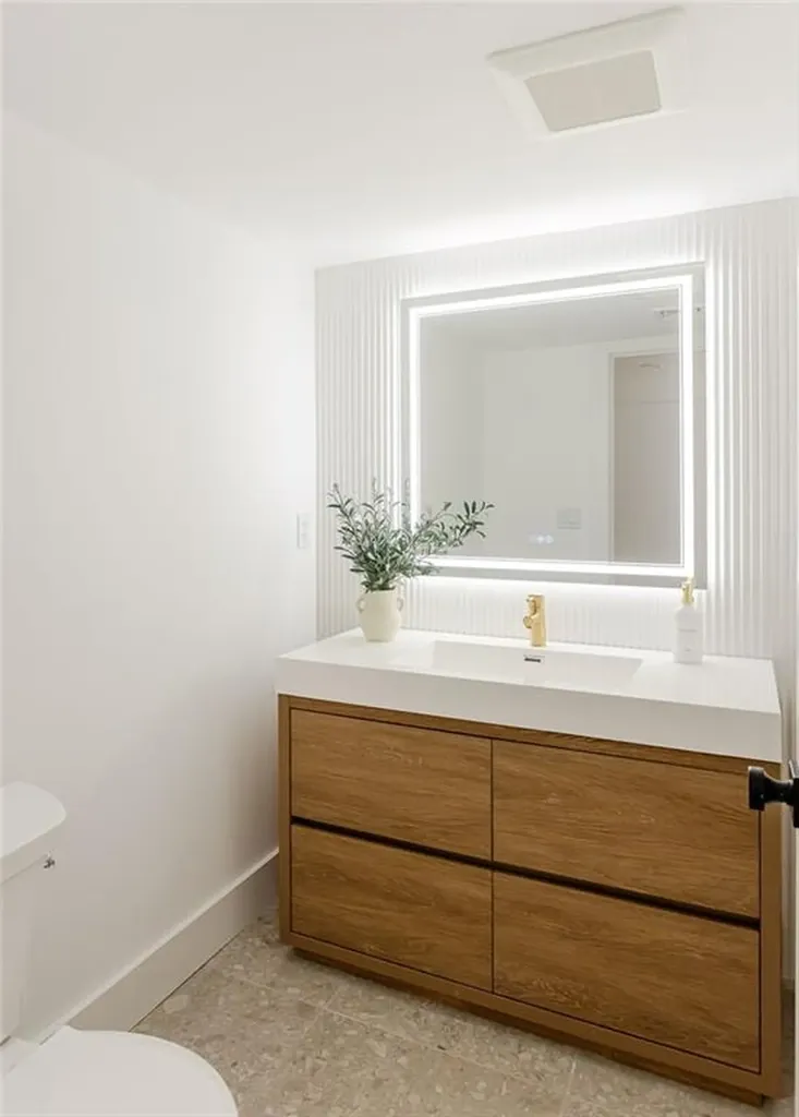 84 Allston Avenue Middletown RI 02842