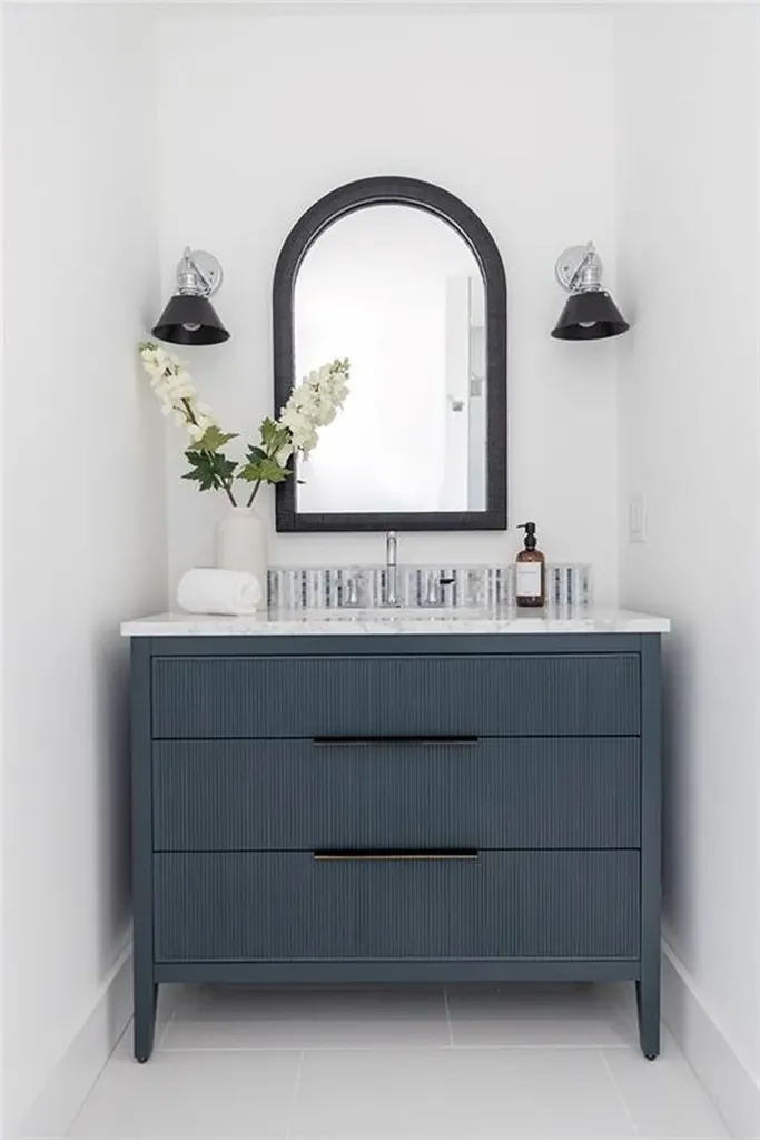 84 Allston Avenue Middletown RI 02842