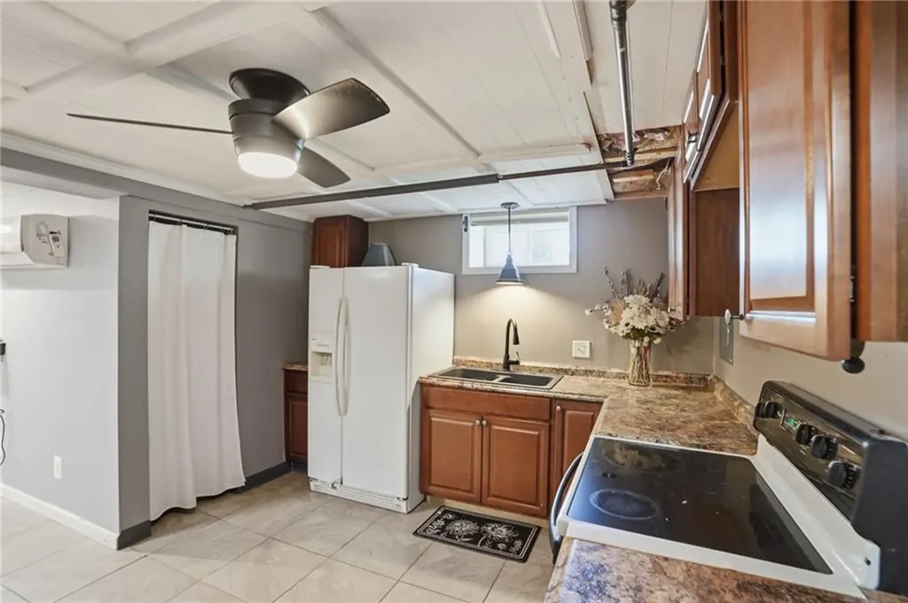 50 Pera Street Warwick RI 02886