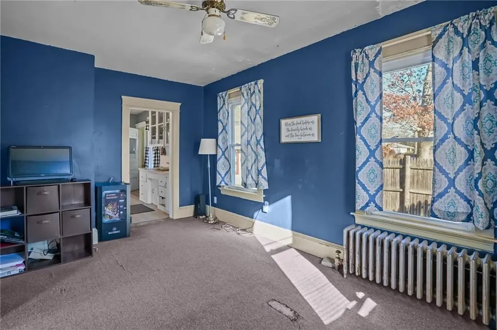 107 Wayne Street Warwick RI 02889