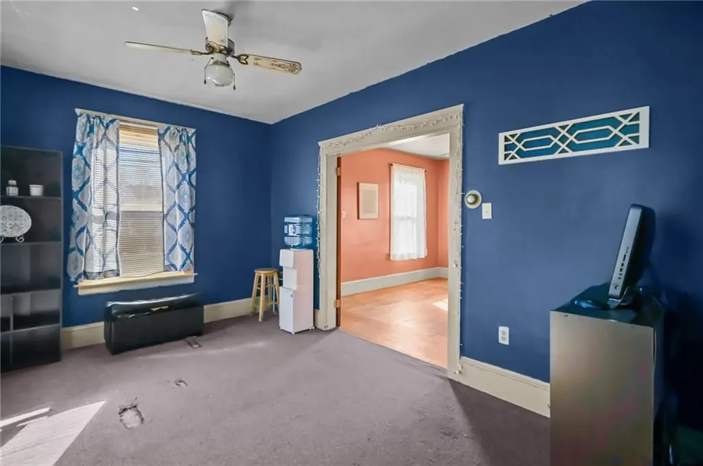 107 Wayne Street Warwick RI 02889