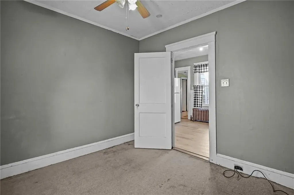 107 Wayne Street Warwick RI 02889