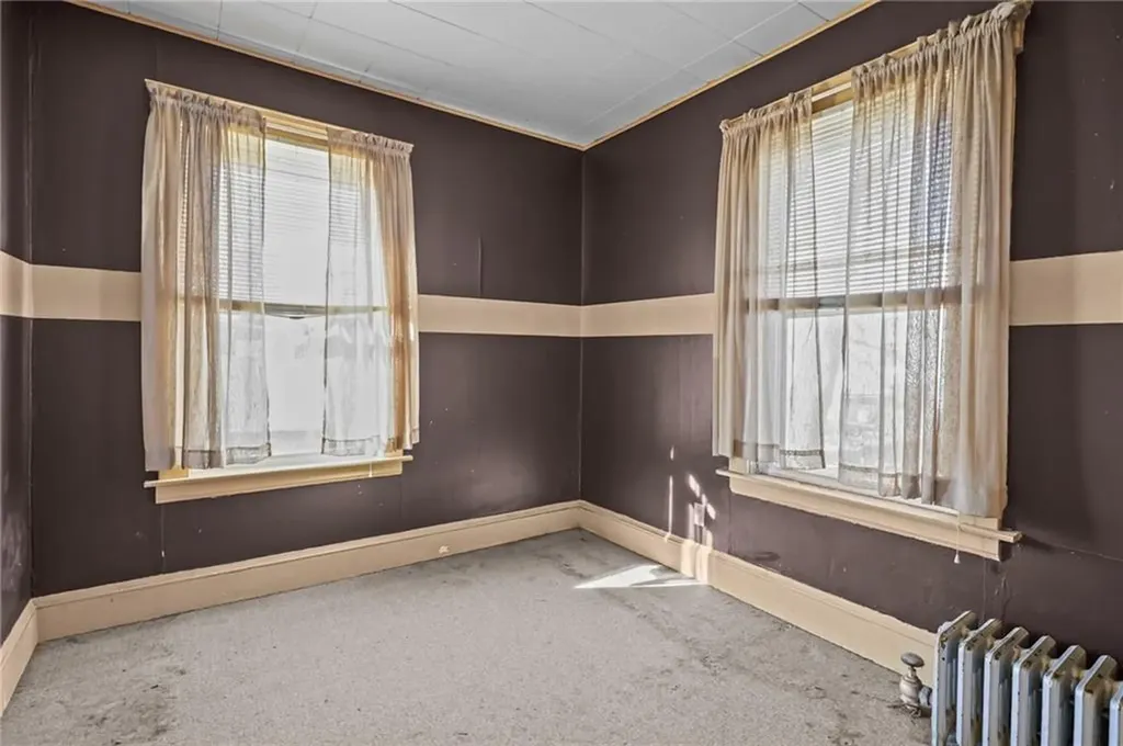 107 Wayne Street Warwick RI 02889